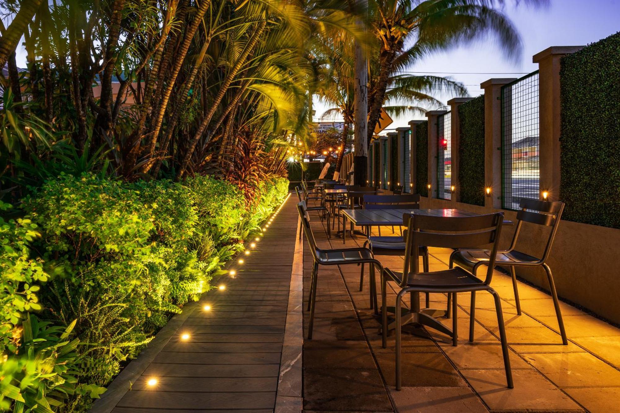 Grand Coastal Hotel Georgetown Buitenkant foto